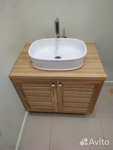 Тумба под раковину из массива дерева