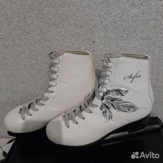 Коньки фигурные