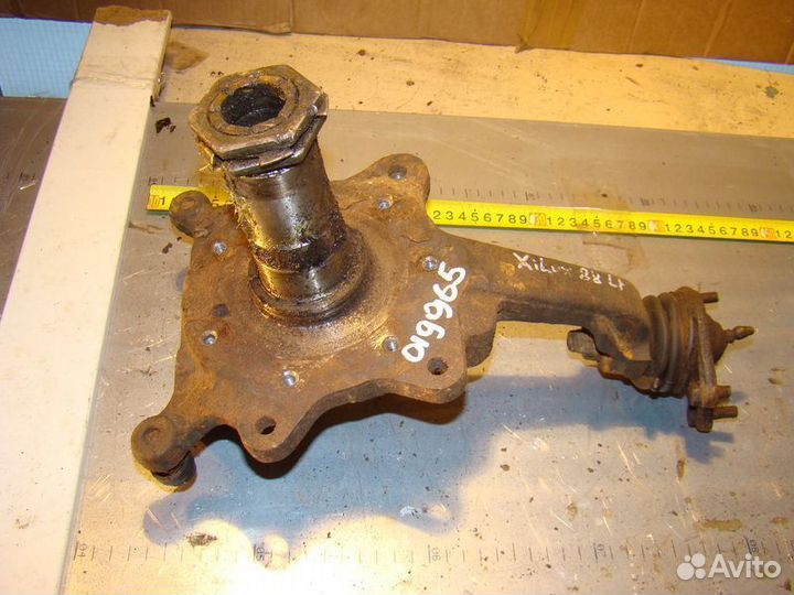 Поворотные кулаки Toyota 4runner 91г