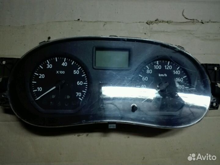 Щиток(панель приборов) Renault Logan/ Рено Логан