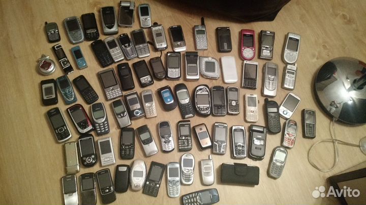 Целиком Коллекция телефонов nokia siemens samsung