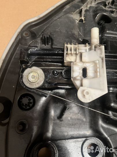 Стеклоподъемник a2227306605 s-class 2018 w222 m256