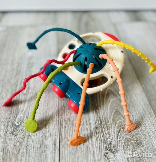 Игрушка для малышей