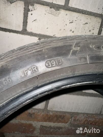 Goodyear Excellence 245/40 R19 98Y