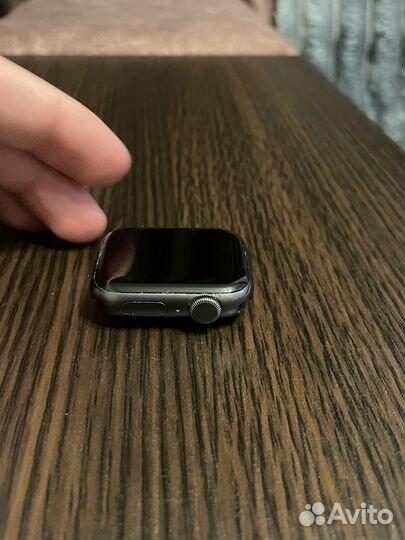Часы apple watch se 40 mm 2020