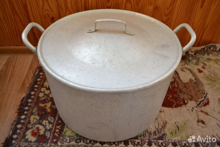Алюминиевая кастрюля с крышкой, 40 л, СССР