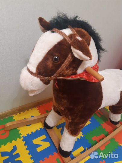 Игрушка качалка лошадь