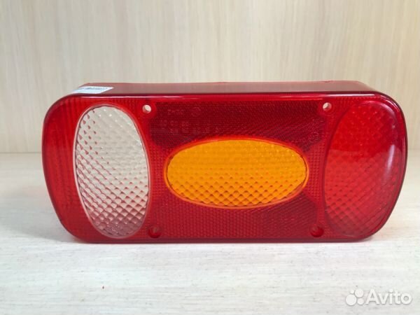 Рассеиватель фонаря прицепа MD-036 P правое (стек