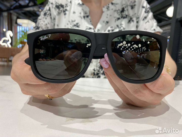 Солнцезащитные очки Ray Ban Justin