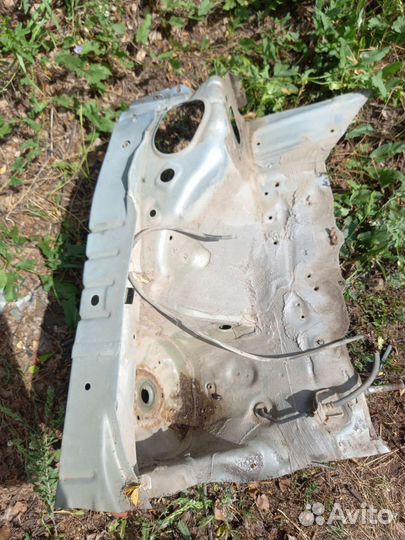 Стакан nissan almera n16