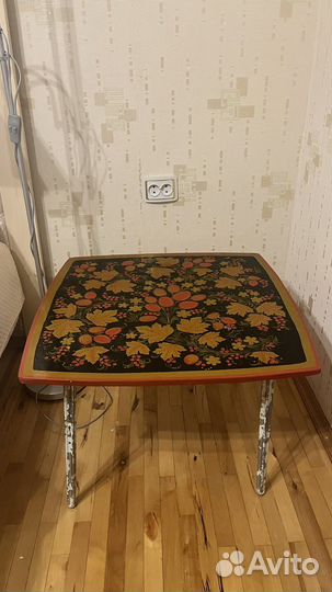 Столик хохлома