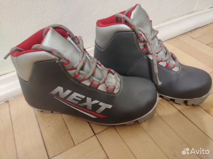 Лыжные ботинки 35 размер