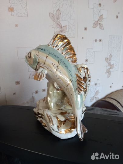 Статуэтка фарфор Карп Дулево 56г