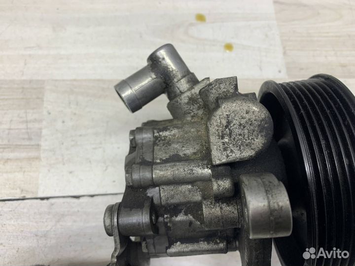 Гидроусилитель руля Mercedes Om642