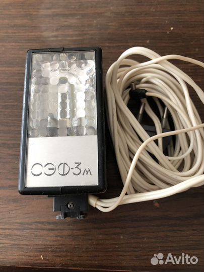 Вспышка для фотокамеры