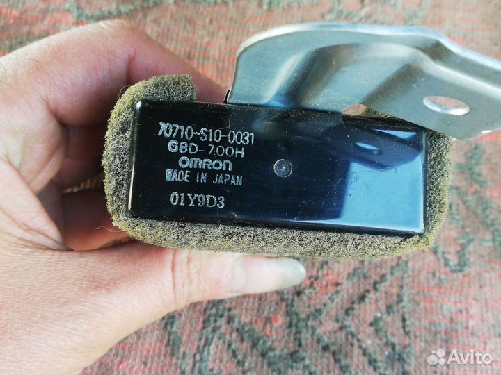 Блок управления люком Хонда CR-V 1