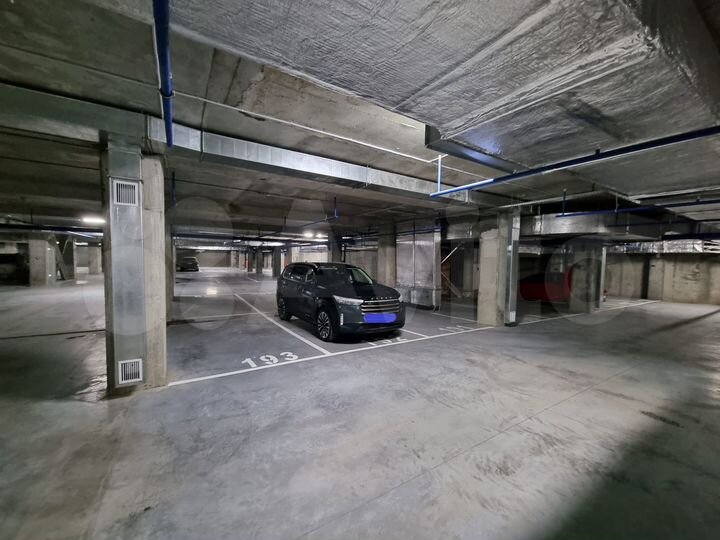 Машиноместо, 14 м²