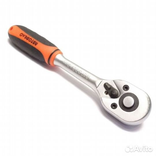 Трещотка с квадратом 3/8