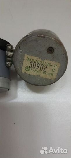 Редукторный двигатель постоянного тока