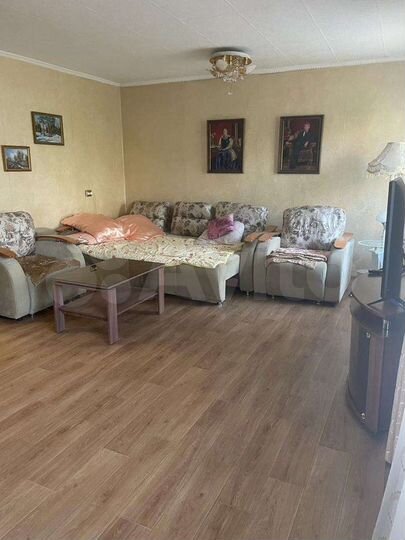 4-к. квартира, 102 м², 3/10 эт.