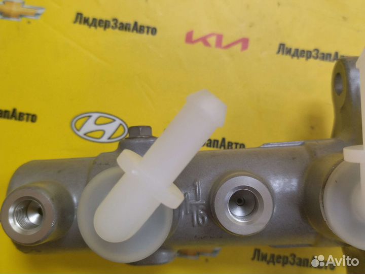 Главный тормозной цилиндр Kia Bongo 58510-4E050