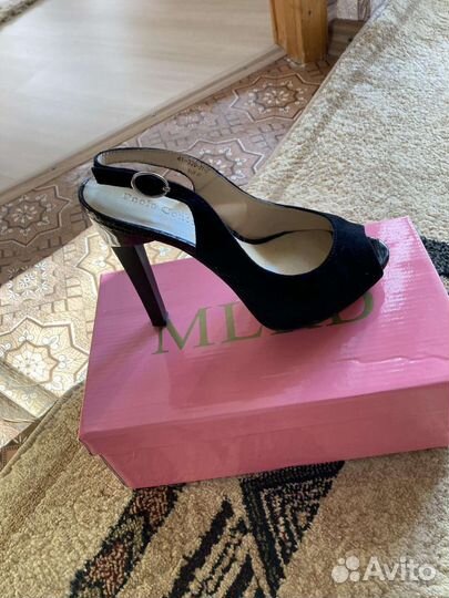 Босоножки женские 36 размер черные