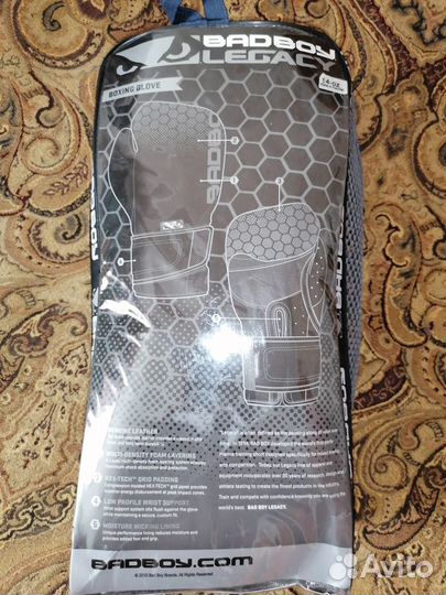 Боксерские перчатки Bad Boy Legacy 2.0