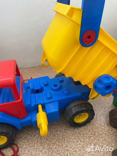 Машинка грузовик