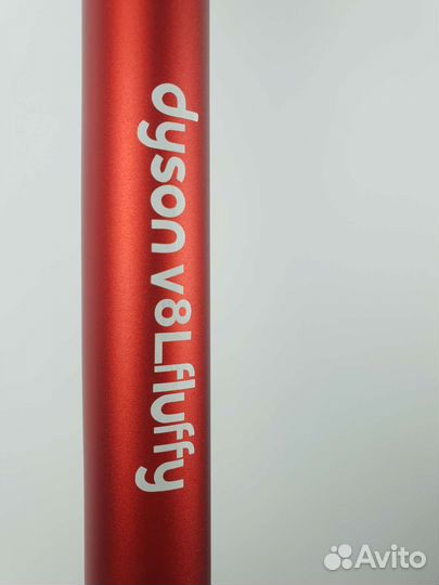 Вертикальный беспроводной пылесос Dyson v8 новый