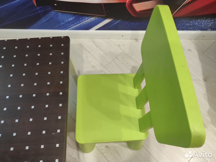 Детский стол и стул