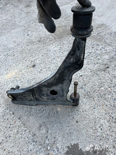 Рычаг передний левый Galant 8