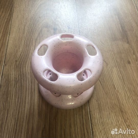 Подставка под зубные щетки