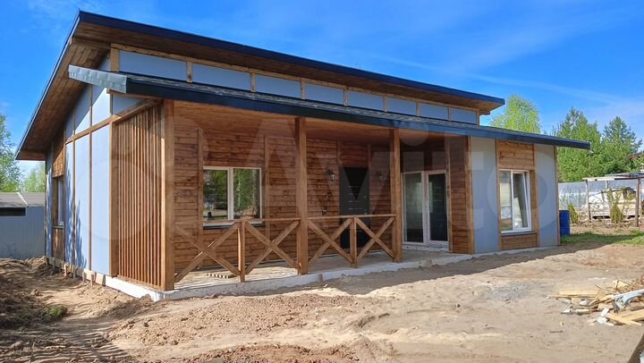 Дом 103 м² на участке 8,6 сот.