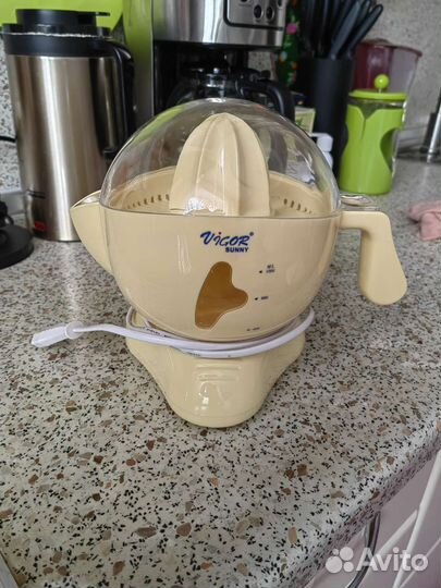 Соковыжималка для цитрусовых