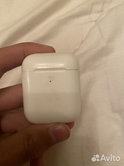 Беспроводные наушники apple airpods