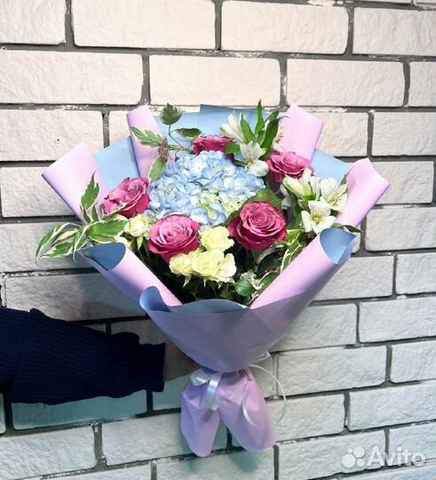 Доставка цветов и букетов