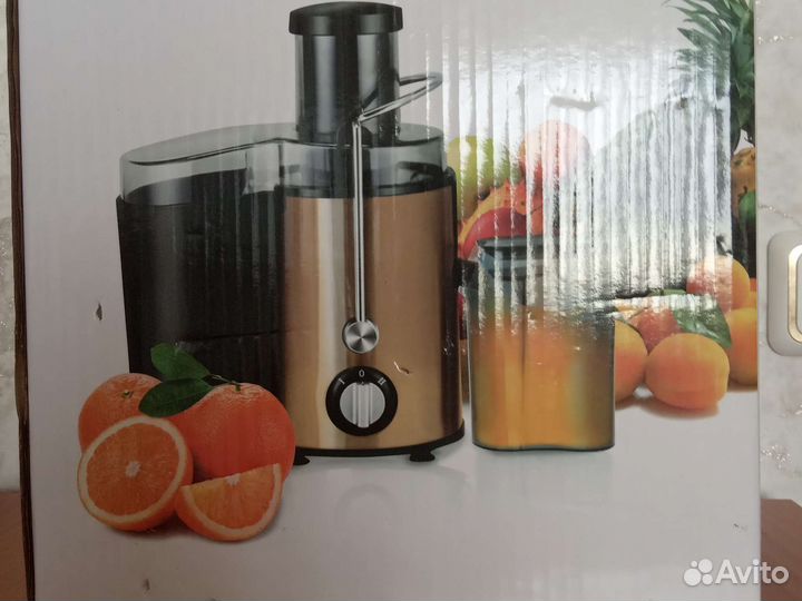 Соковыжималка новая