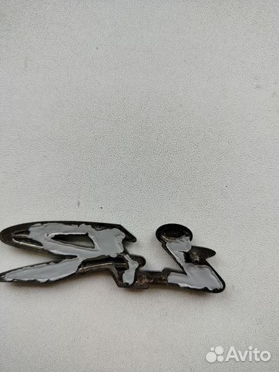 Эмблема багажника Toyota Mark II JZX110