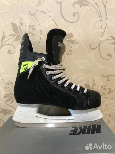 Коньки graf super g035