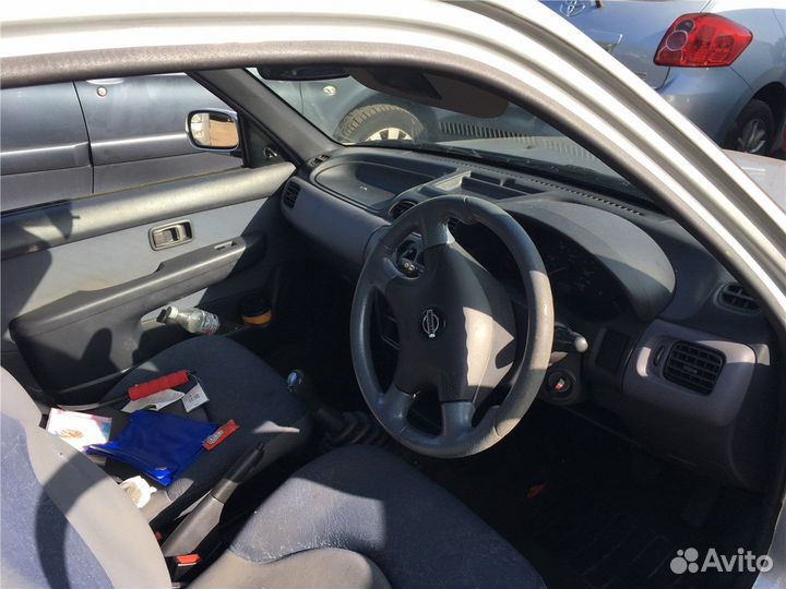 Разбор на запчасти Nissan Micra K11E