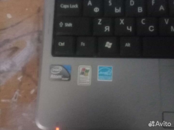 Нетбук Acer aspire one