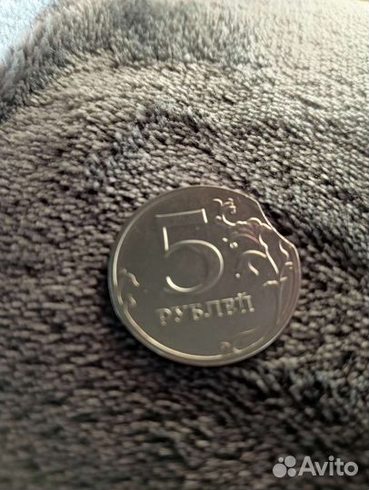 Купюра 5 ка 1997г и 2022г