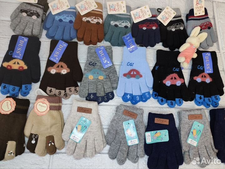 Перчатки и варежки детские в ассортименте новые