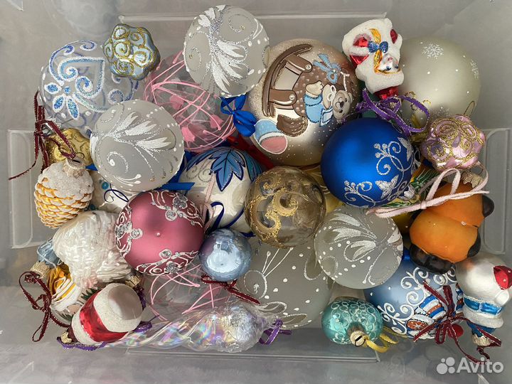 Елочные игрушки из стекла