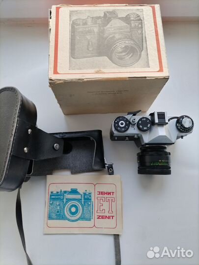 Зеркальный Плёночный фотоаппарат зенит ет