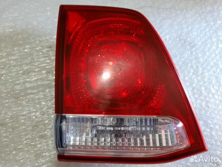 Фонарь задний левый Тoyota Land Cruiser 200