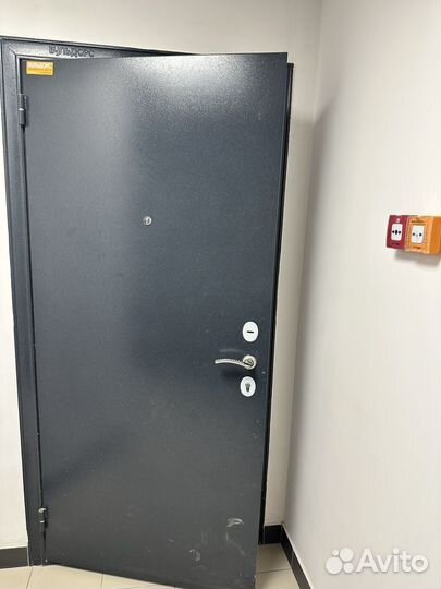 Металлическая дверь бу