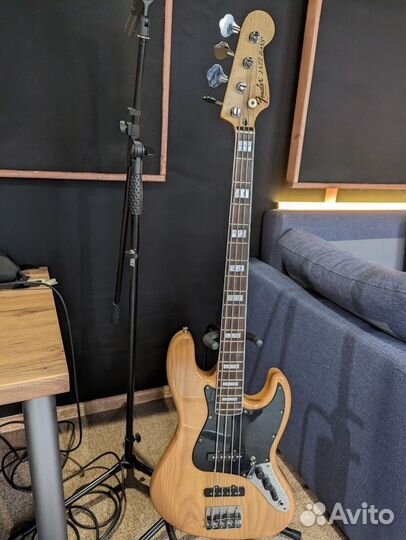 Бас гитара fender jazz bass