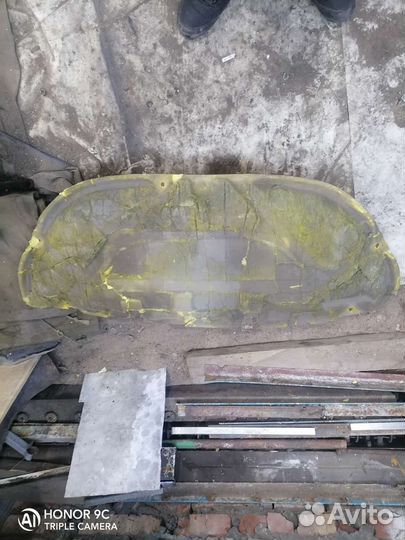 Утеплитель капота тойота витц