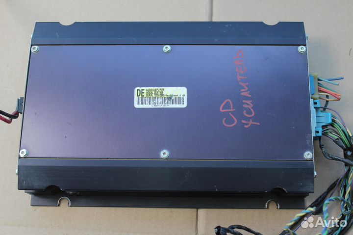 Усилитель Cadillac DeVille 09387426